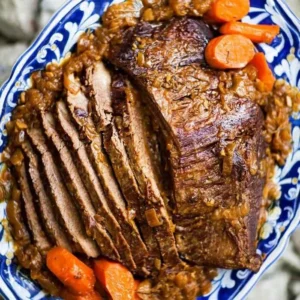 Počasi pečena goveja prsa | Brisket